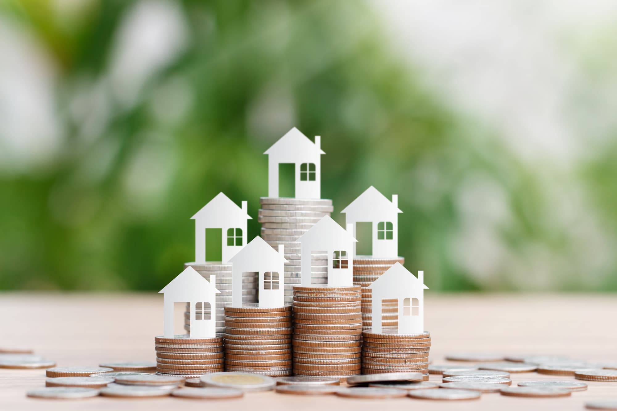 LLD ou location courte durée à Nice : quelle stratégie pour votre investissement ?